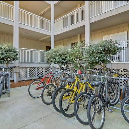 Stunning Views!!-Oceanfront Villa-Heated Pool-Private Balcony-Tiki Bar-Walk To Coligny Plaza Hilton Head Island Exterior photo
