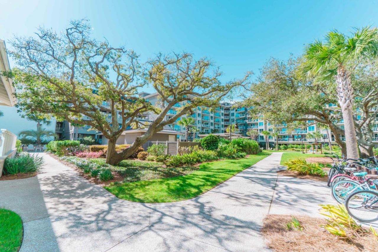 Stunning Views!!-Oceanfront Villa-Heated Pool-Private Balcony-Tiki Bar-Walk To Coligny Plaza Hilton Head Island Exterior photo