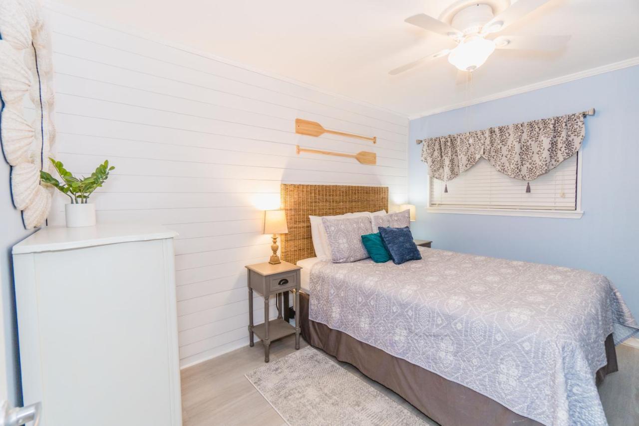 Stunning Views!!-Oceanfront Villa-Heated Pool-Private Balcony-Tiki Bar-Walk To Coligny Plaza Hilton Head Island Exterior photo