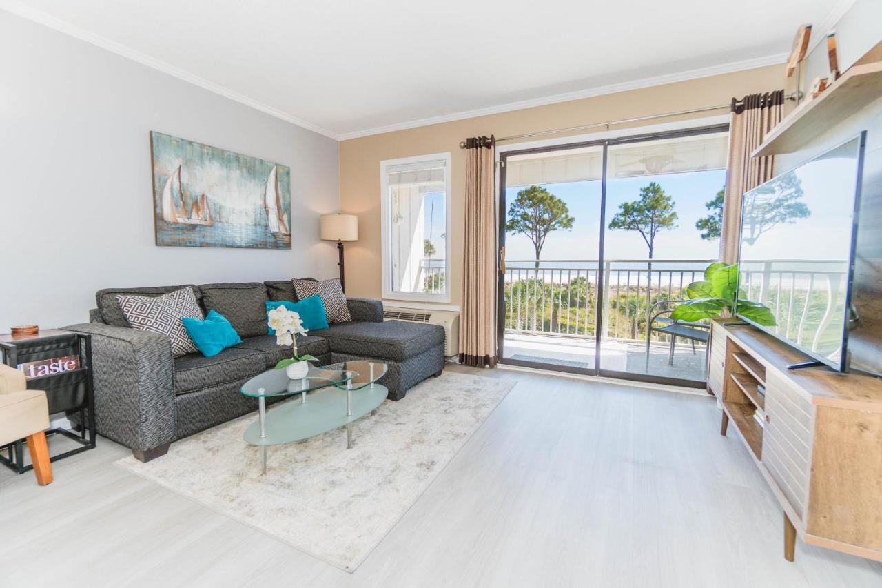 Stunning Views!!-Oceanfront Villa-Heated Pool-Private Balcony-Tiki Bar-Walk To Coligny Plaza Hilton Head Island Exterior photo