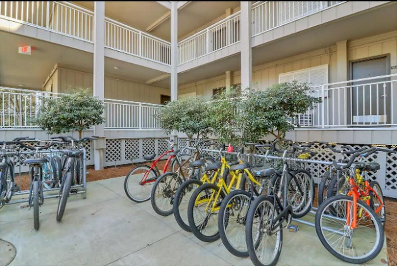 Stunning Views!!-Oceanfront Villa-Heated Pool-Private Balcony-Tiki Bar-Walk To Coligny Plaza Hilton Head Island Exterior photo